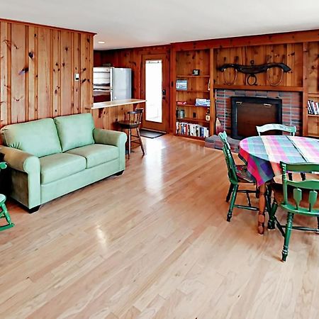 Pickerel Cove Cottage マッシュピー エクステリア 写真