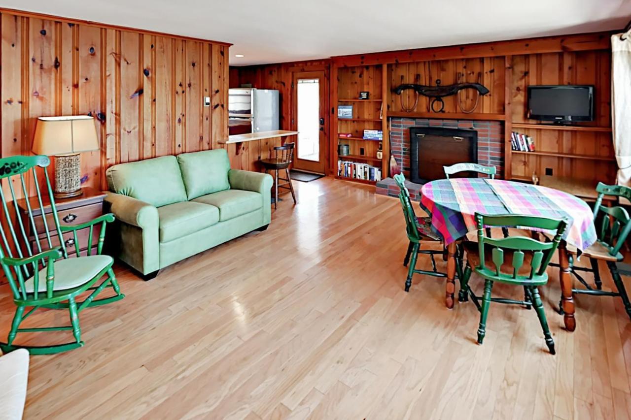 Pickerel Cove Cottage マッシュピー エクステリア 写真